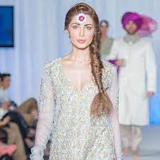 Perfect Hairstyles For Different Occasions With Churidar Salwar Kameez