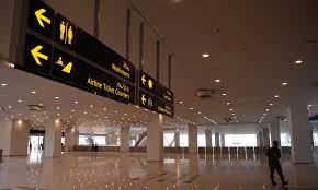 Oyo 627 88 airport lounge bu kartları kabul etmektedir ve varıştan önce. Two Kabul Bound Planes Land At Islamabad Airport