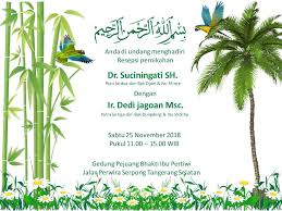 Contoh undangan pernikahan diatas merupakan contoh undangan yang sangat unik dengan background beranda facebook yang sering digunakan oleh hampir seluruh kaum sosialita, hal ini menyebabkan surat undangan ini menjadi unik atau luar biasa karena desain ini masih belum. Download Contoh Surat Undangan Pernikahan Pptx Powerpoint Sanggar Rias Pengantin Padalarang Cimahi Bandung