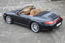 Niet voor niets beschikt de nieuwste porsche 992 targa weer over de legendarische in om natuurlijk niet de stijlvolle porsche 911 carrera te vergeten, die ook verkrijgbaar is als cabriolet en gekenmerkt wordt door zijn strakke lijnen. Classic Park Cars Porsche 911 997 2 Carrera 4s Cabriolet