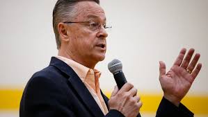 Photos: Rep. Rod Blum town hall in Marshalltown