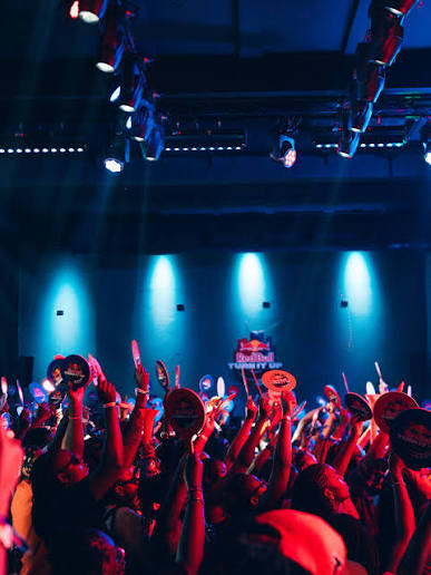 NAIROBI, YOU SHOWED OUT! 😮‍💨🔥 Big love to everyone who pulled up and made #RedBullTurnItUp unforgettable. ❤️🔊 🏆 AND OUR CHAMPION… @_mista.c 🔥 He came. He battled. He TOOK THE W. 📸 @seth_creator #Re