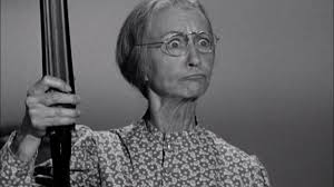 How Old Was Granny On 'The Beverly Hillbillies' and Who Played Her?