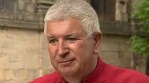 Hundreds gather at Derby Cathedral to mark VE Day