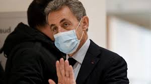 Toutefois, avec l'arrivée des générations y, les défis. Sarkozy Si A 66 Ans T As Pas De Bracelet Electronique T As Rate Ta Vie De Source Sure Toute L Actualite De Sources Sures Ou Presque
