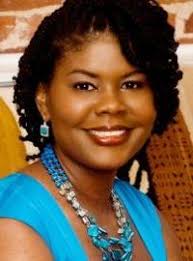 Intimate setting allows for characterization in "Hedda Gabler"