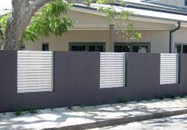 Model rumah minimalis tentunya yang paling banyak menggunakannya, desain bisa dikombinasikan dengan tembok dan hollow. Desain Pagar Rumah Matrial Bahan Kayu Dan Besi Untuk Rumah Minimalis Daftar Perumahan Murah Bekasi Terbaru Modern Fence Design Fence Design Modern Fence