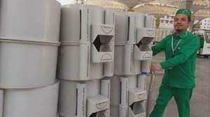 Kami menjual air zam zam asli 100% murni tanpa campuran didatangkan langsung dari kerajaan arab saudi. Air Zamzam Nabawi Dan Sumber Rezeki Orang Indonesia Di Tanah Suci Okezone Haji