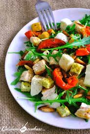 100 g feta, 8 tranches jambon cru, 200 g tomate confite. Salade A L Italienne Roquette Tomates Confites Mozzarella Et Plein De Bonnes Choses Cuisinons En Couleurs