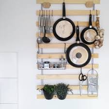 Ikea Ist Wie Lego Ihr Konnt Nach Anleitung Bauen Oder Ihr Macht Euer Eigenes Ding Wir Stellen Euch Die 15 Besten Ikea Hacks V In 2020 Ikea Hacks Ikea Ikea Hack Kuche