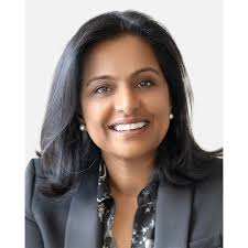 Aqsa Khan-Sadiq, Global