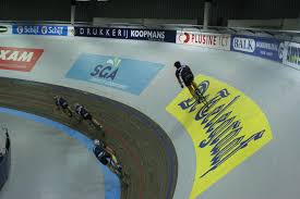 Het ek baanwielrennen voor junioren en beloften is een uitstekend platform om zakelijke relaties uit te nodigen. Clinic Baanwielrennen Velodrome Blog Sportvoedingwebshop