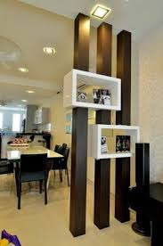 Super Tolle Trennwand Im Modernen Zimmer Living Room Partition Design Room Partition Designs Living Room Partition