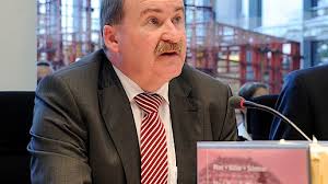 Nüßlein wird Fraktionsvize für Gesundheit