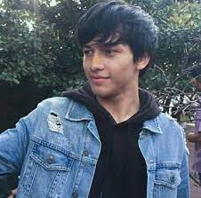 Pin Oleh Syarany Alfitriaa Di Jefri Nichol Gambar Teman Gaya Pria Selebritas