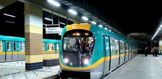 الوطن من على مقاعد كبار السن بالمترو بعد النص تذكرة المعاش يدوبك مصر الوطن