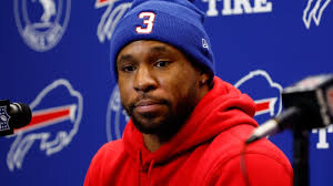 Who is Darrynton Evans? Buffalo Bills add former top-100 pick (6 things to  know)