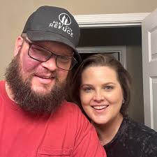 How to help an unhoused friend in Mobile, Alabama, who is going through  alcohol withdrawal?