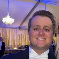 William Beddow's Instagram, Twitter & Facebook