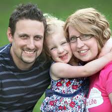 Nurse diagnosed with cancer hopes to beat disease with clinical trial run  by husband