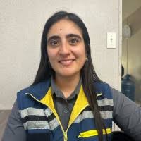 100+ perfiles de «Sandy Bernal»