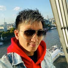 Sean Tedrow's Instagram, Twitter & Facebook