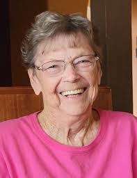 Diana Schultz's Instagram, Twitter & Facebook