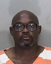 🚨 DO YOU KNOW BRIAN EPPERSON? 🚨 If so, police want to talk to you.  Epperson is being investigated in connection to the deaths of at least  three central Kentucky women--Kristen Morris,