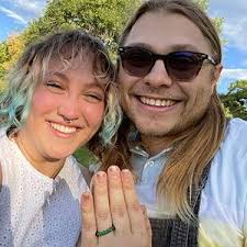 Emma Krueger and Josh Urbanek's Wedding Registry