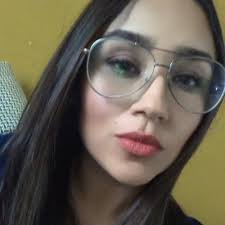 Lili Sandoval (@desariz)