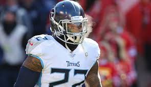 Posted by 2 months ago. Nfl Tennessee Titans Und Der Neue Vertrag Fur Derrick Henry Mit Einem Blauen Auge
