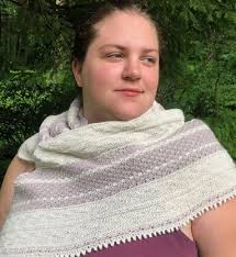 Daisy Shawl Knitting pattern by Sarah Inskeep