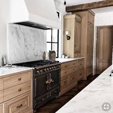 wood kitchen cabinets