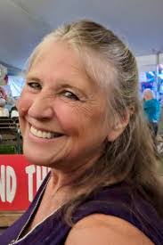 Christie Powers's Instagram, Twitter & Facebook