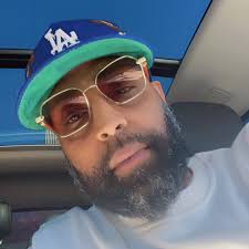 SHE THREW IT DOWN 🤯 ASHLYN WATKINS WITH THE STEAL AND DUNK‼️ (via SEC  Network)