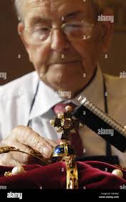 Crown cleaner proud to see treasure in parliament hi-res stock photography  and images