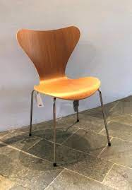 Original fritz hansen stuhl von arne jacobsen, made in denmark. Fritz Hansen Stuhl Die Serie 7 3107 Walnuss Designermobel Raubling