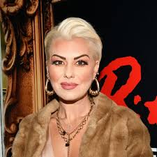 Claude Dartois en duo avec Katrina Patchett dans Danse avec les stars : ce  lien unique de la danseuse avec l'émission Koh-Lanta