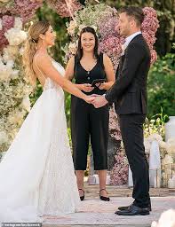 The guardians of the maiden series. Mafs Beck Zemek Argues With Jake Edwards Over Turning On The Light Oltnews