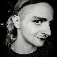 jonny saunders (@json_dirs)