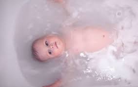 Said changing area should also. How To Bathe A Baby Step By Step The Ultimate Guide Parenthood4ever Parenthood4ever