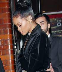 Check spelling or type a new query. Rihanna Fentyslook Twitter