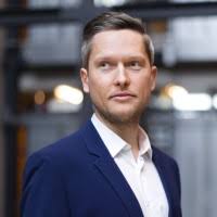 40+ Profile mit dem Suchbegriff „Adrian Berg“