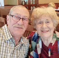 Marilyn Dickman's Instagram, Twitter & Facebook