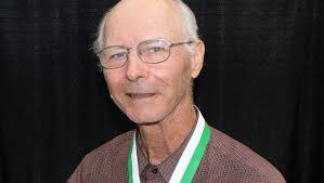 Knuppel inducted into 4-H Hall of Fame