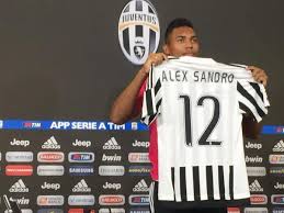Transfer News Live On Twitter Transfer News Juventus Sandro
