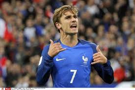 Vendredi 7 octobre 2016 à 20:45. Quand Zinedine Zidane A Offert Son Short A Antoine Griezmann