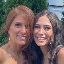 Decorative Balloon Towers for Graduations