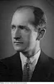 Rodney Thomson's Instagram, Twitter & Facebook