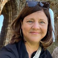 Travel Agents & Advisors